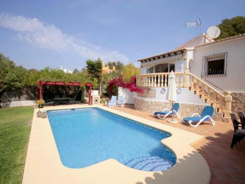 Villa- Amaya