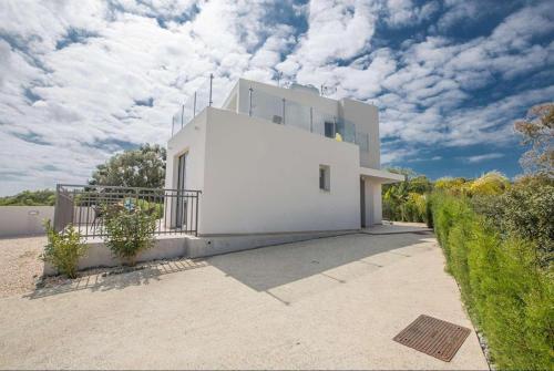 Villa Ymnia 2