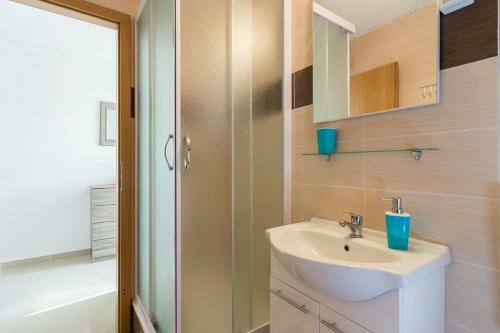 Apartmani Jadranka