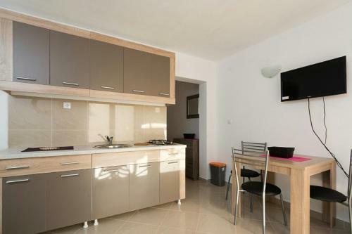 Apartmani Jadranka