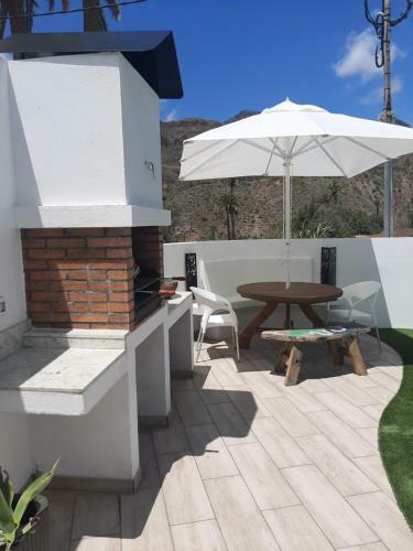 Villa Aura