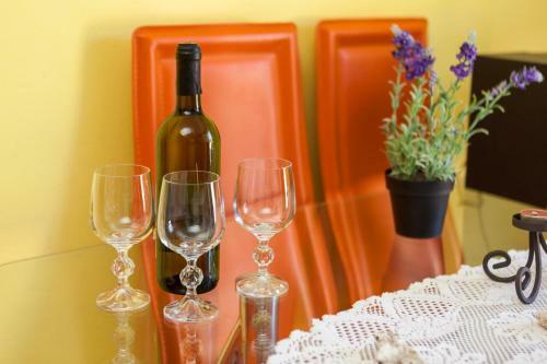 Apartamento A5 - Modern Apt With Terrace 3 Min Walk To Beach