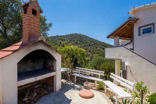 Apartamento A5 - Modern Apt With Terrace 3 Min Walk To Beach