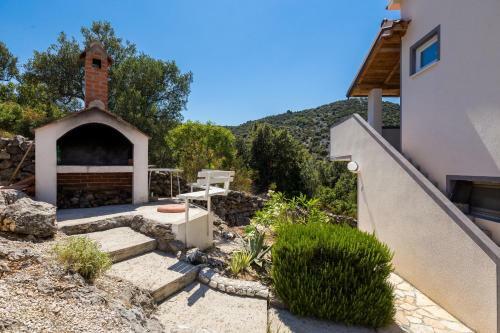 Apartamento A5 - Modern Apt With Terrace 3 Min Walk To Beach