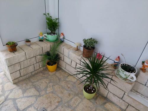 Apartment Astrid 5 M From Beach