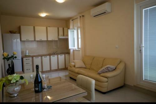 Modern Apartment Bezer