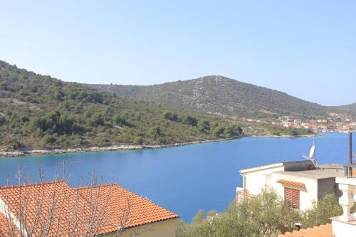 Apartments By The Sea Vinisce, Trogir - 18674