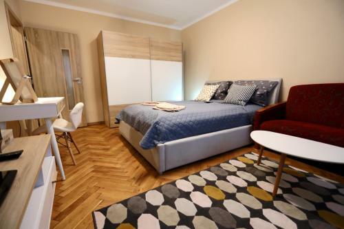Old Town Apartment