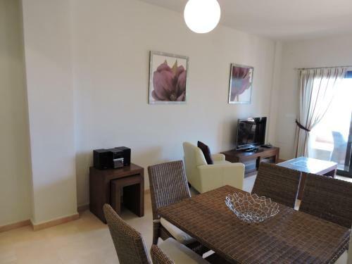 Hl 010 3 Bedroom Apartment On Hda Golf Resort