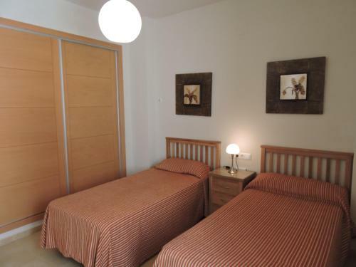 Hl 010 3 Bedroom Apartment On Hda Golf Resort