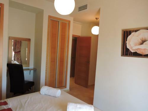Hl 010 3 Bedroom Apartment On Hda Golf Resort