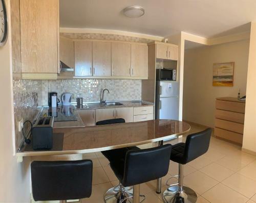 Well Refined Apartment - Stunning Pool