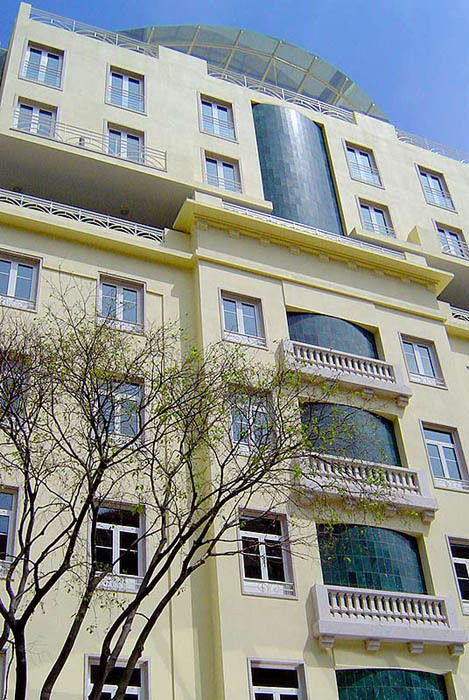 Hotel Aviz