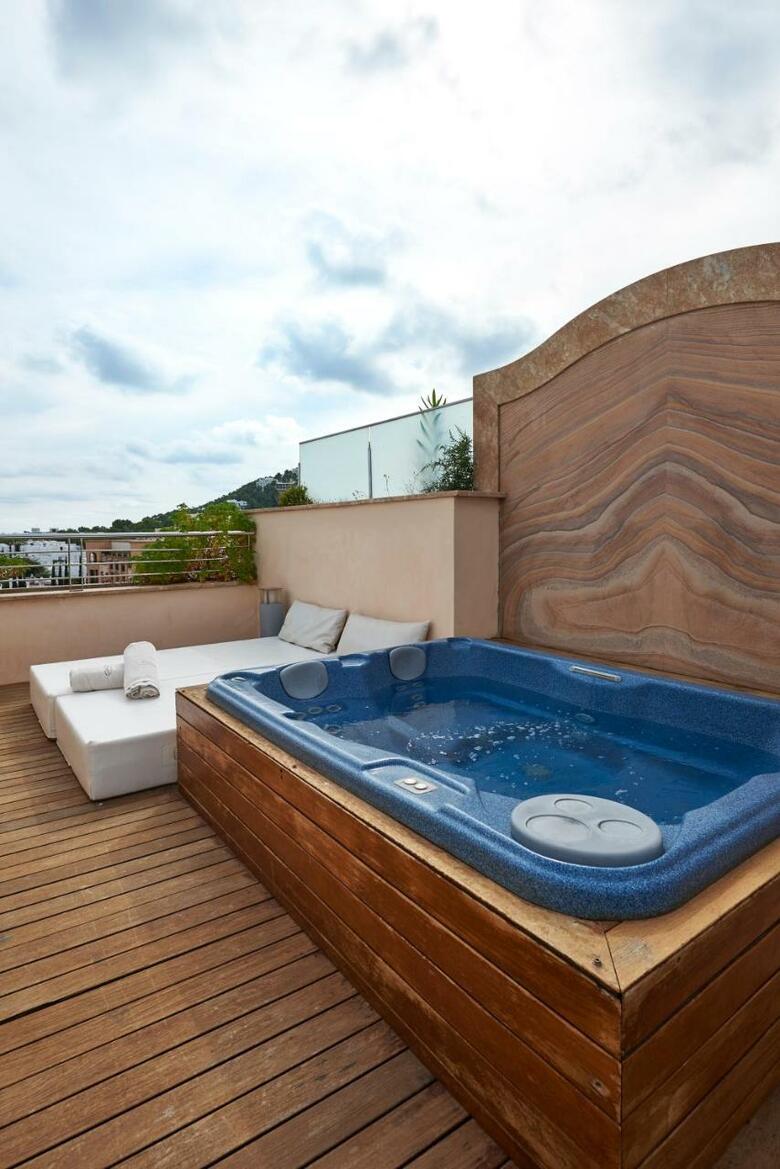 Hotel Insotel Fenicia Prestige Suites & Spa