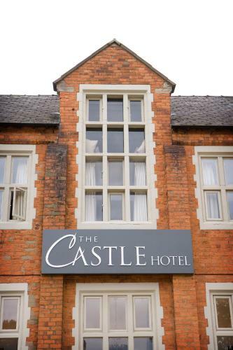 Castle Hotel
