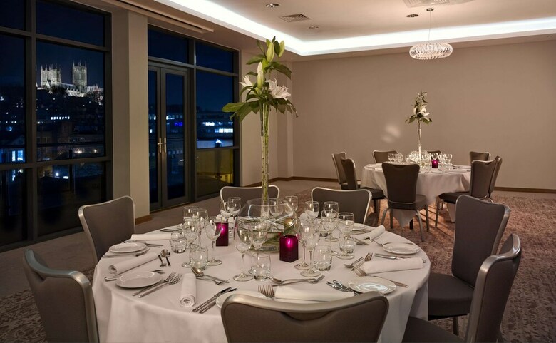 Hotel Doubletree By Hilton Lincoln