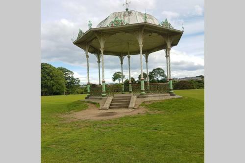 Spacious 2 Bedroom Apartment In Aberdeen City