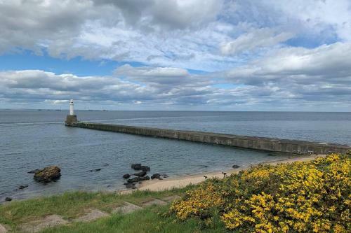 Spacious 2 Bedroom Apartment In Aberdeen City