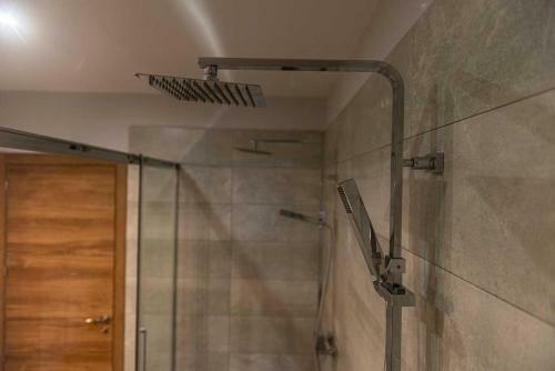 Valsain Lodge Con Piscina Y Patio Privado