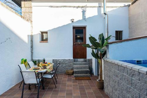 Valsain Lodge Con Piscina Y Patio Privado