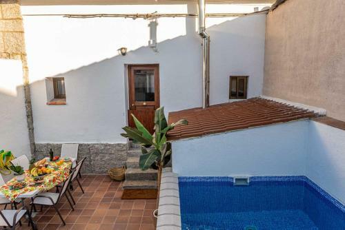Valsain Lodge Con Piscina Y Patio Privado