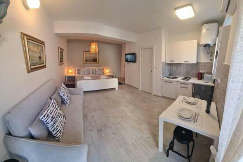 Studio Apartment Marella