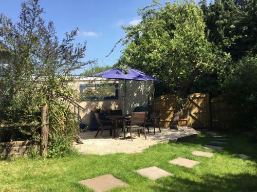 Bed & Breakfast Cherryberry Lodges