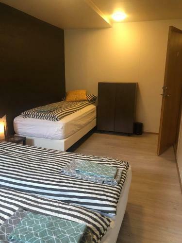 Hostal �verhamar Hostel