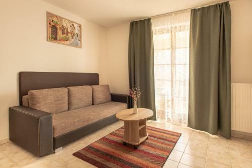 Modor Apartman