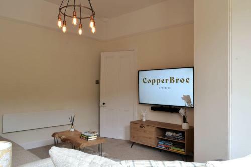 Copperbroc -whisky House In The Scottish Highlands