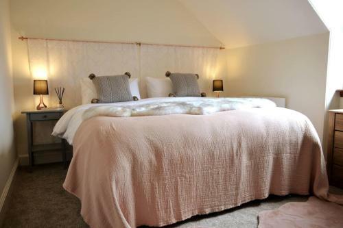 Copperbroc -whisky House In The Scottish Highlands