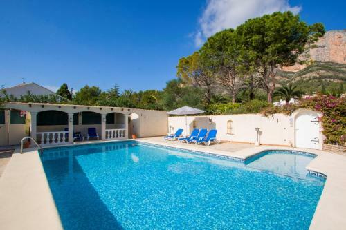 Villa Graham Holiday Rentals - Montgo