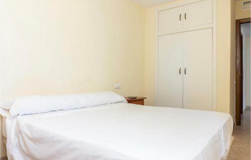 Stunning Apartment In Mareny Blau With 3 Bedrooms