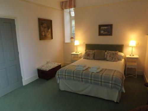 Hostal Trereife House