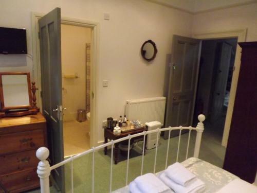 Hostal Trereife House