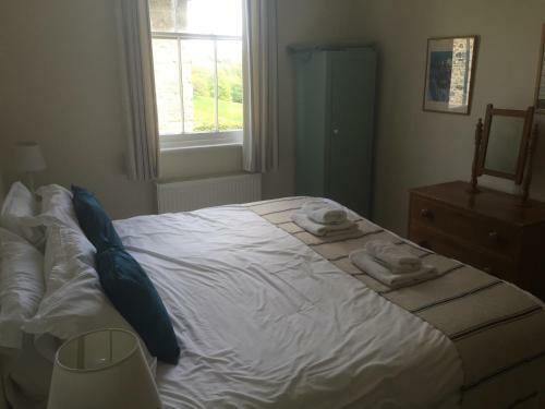 Hostal Trereife House