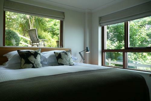 Bed & Breakfast Marine Lodge