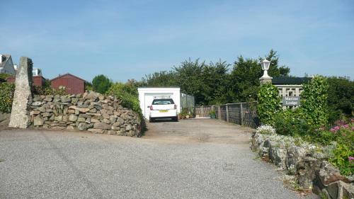 Bed & Breakfast Marine Lodge