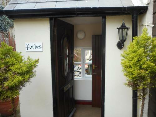 Hostal The Smugglers Restaurant With Rooms