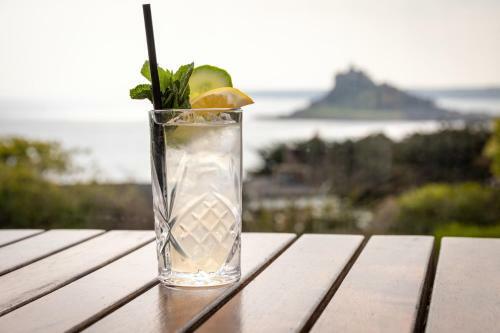 Mount Haven Hotel