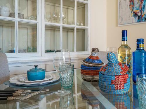 Very Well Located Apartment 500m From The Beach & Golf!