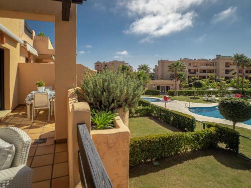 Very Well Located Apartment 500m From The Beach & Golf!