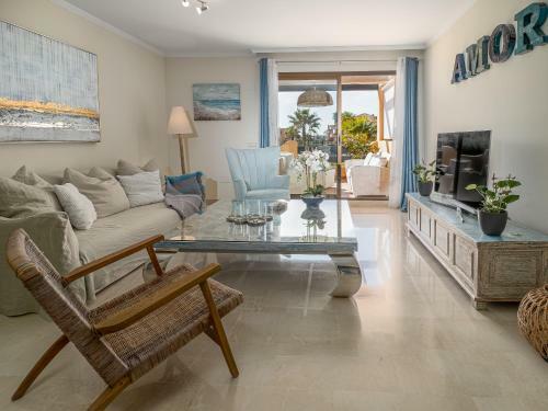 Very Well Located Apartment 500m From The Beach & Golf!