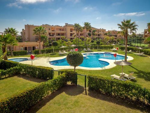 Very Well Located Apartment 500m From The Beach & Golf!