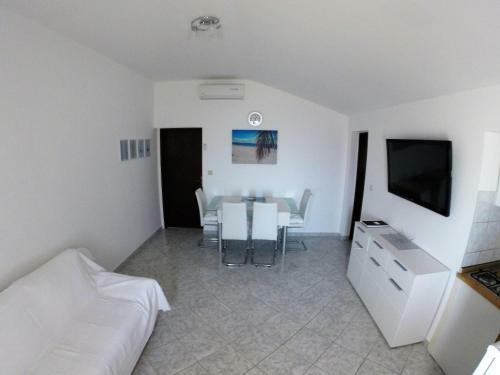 Apartments Oasis Vir