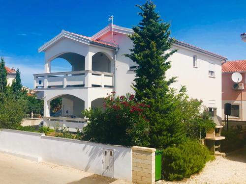 Apartamentos Vir Holidays