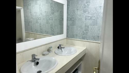 Mi Capricho 9a Beachfront- Apartment With Sea View - Costa Del Sol