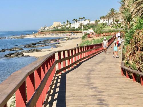 Mi Capricho 2f Beachfront- Apartment With Sea View - Costa Del Sol