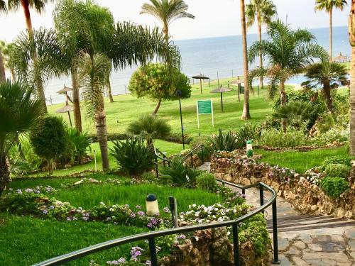 Mi Capricho 2f Beachfront- Apartment With Sea View - Costa Del Sol
