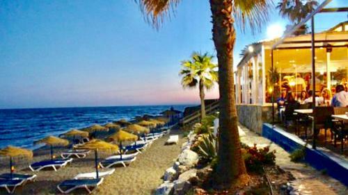Mi Capricho 2f Beachfront- Apartment With Sea View - Costa Del Sol